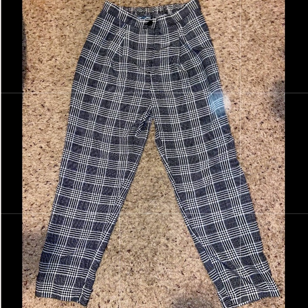 H&M Black and White Plaid Dress Pant.